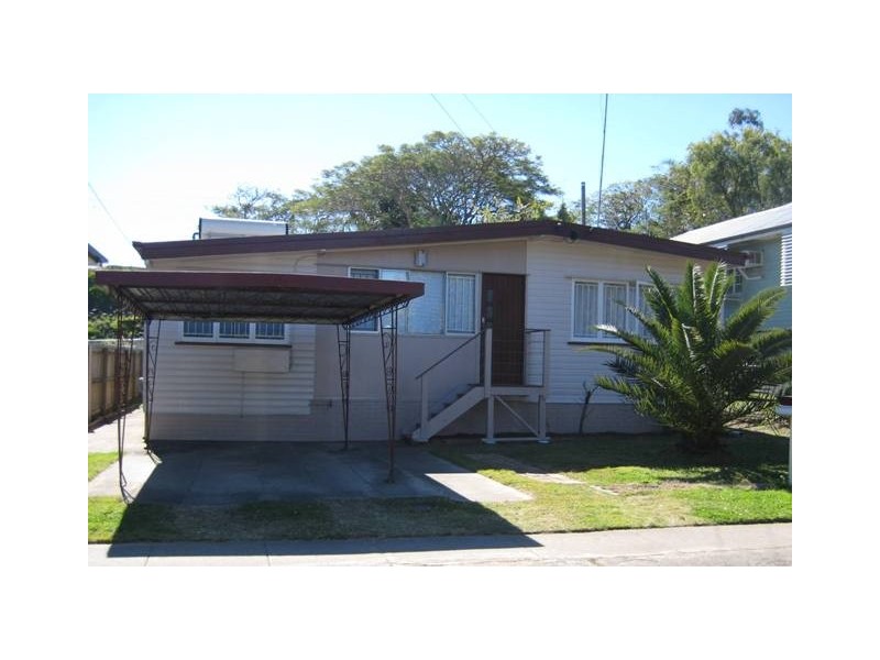 67 Ellen Street, Oxley QLD 4075