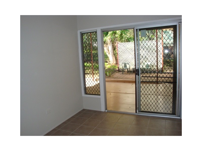 67 Ellen Street, Oxley QLD 4075