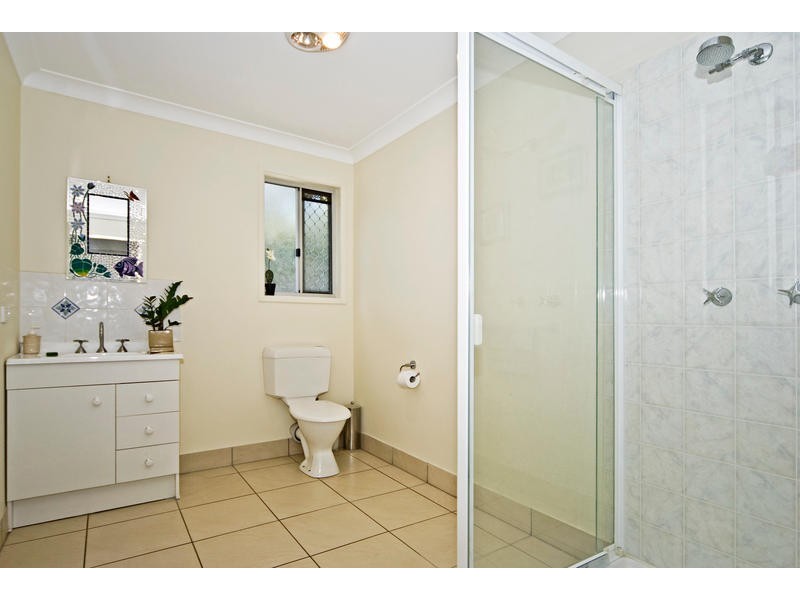 12 Seng Street, Graceville QLD 4075