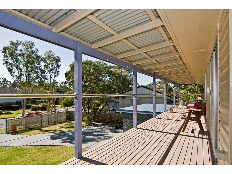 12 Seng Street, Graceville QLD 4075