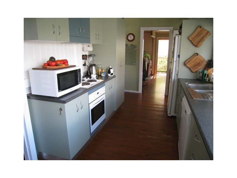 240 Long Street East, Graceville QLD 4075