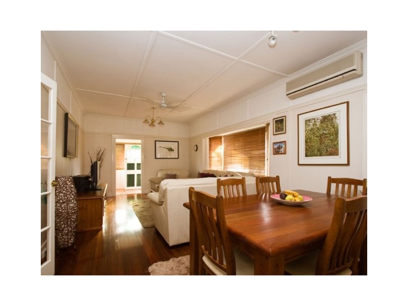 118 Clara Street, Corinda QLD 4075