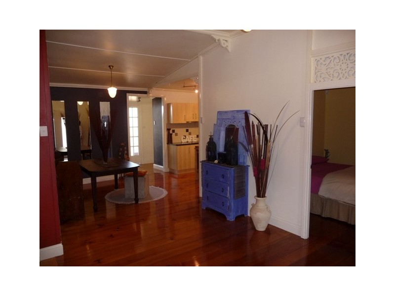 75 Borden Street, Sherwood QLD 4075