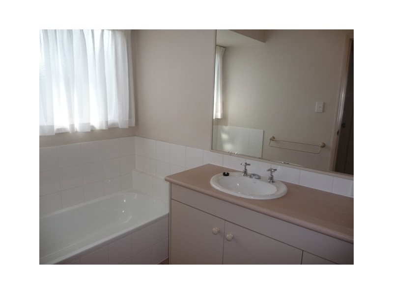 19A Brisbane Street, Dinmore QLD 4303