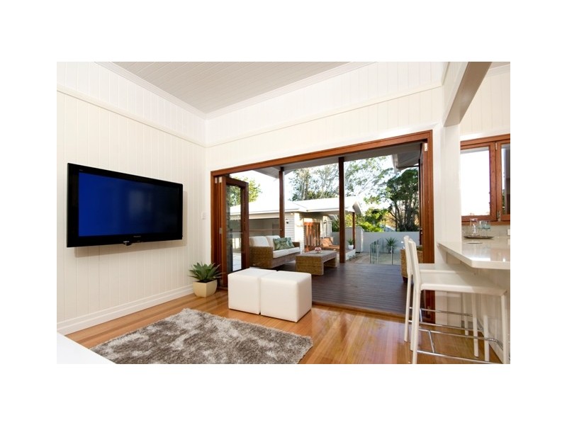 14 Dudley Street, Sherwood QLD 4075