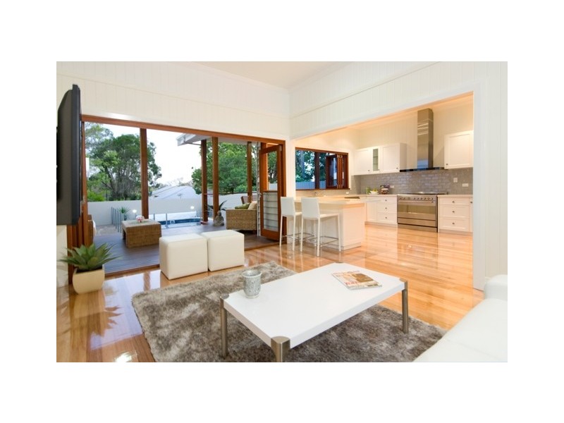 14 Dudley Street, Sherwood QLD 4075