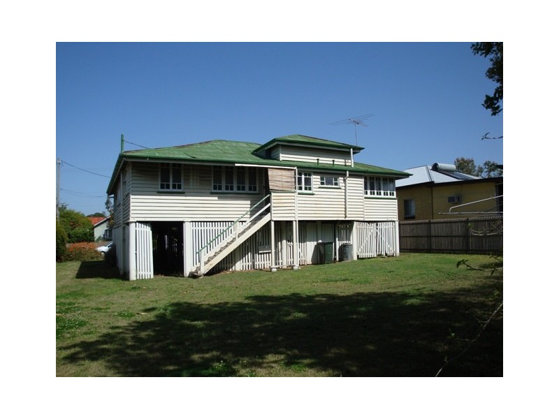 414 Oxley Road, Sherwood QLD 4075