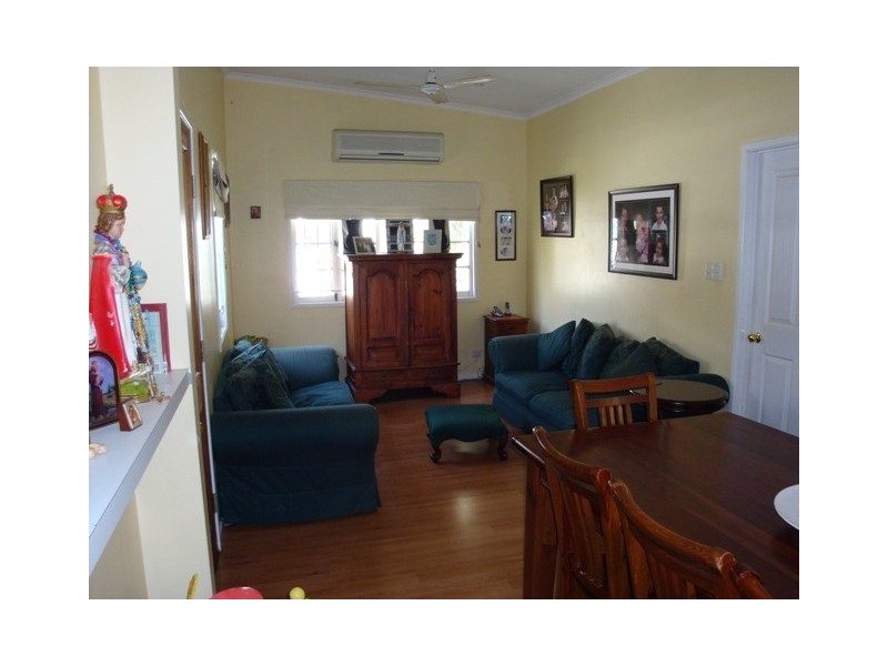 29 Walker Street, Corinda QLD 4075