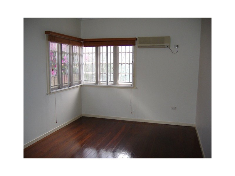 43 Stephenson Street, Oxley QLD 4075