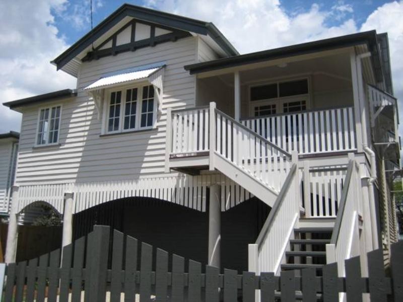 24 Connors Street, Graceville QLD 4075