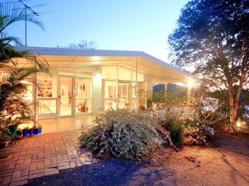 1 Tapley Street, Corinda QLD 4075