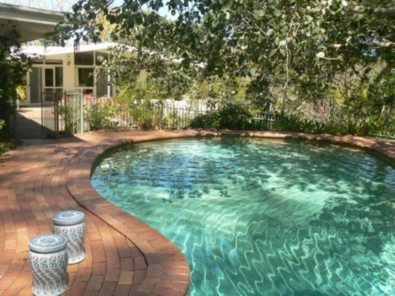 1 Tapley Street, Corinda QLD 4075