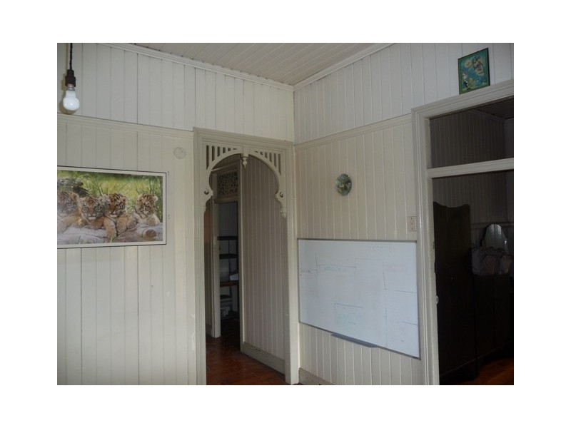 325 Milton Road, Auchenflower QLD 4066