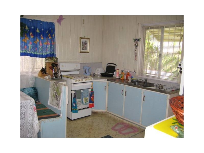 30 Kinkead Avenue, Sherwood QLD 4075