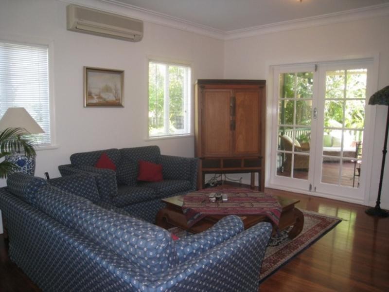 230 Verney Road East, Graceville QLD 4075