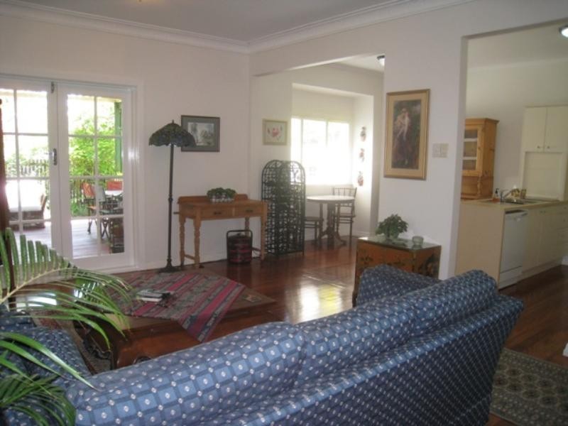 230 Verney Road East, Graceville QLD 4075