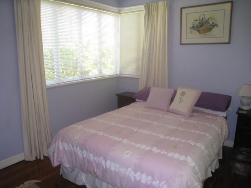 230 Verney Road East, Graceville QLD 4075