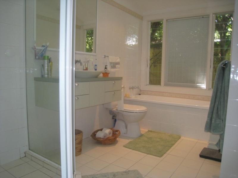 230 Verney Road East, Graceville QLD 4075