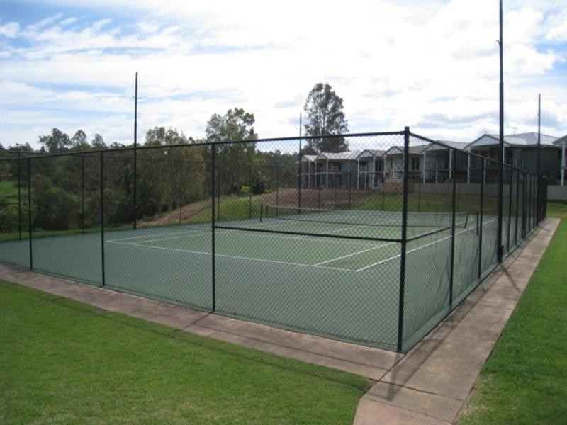 302 College Road, Karana Downs QLD 4306