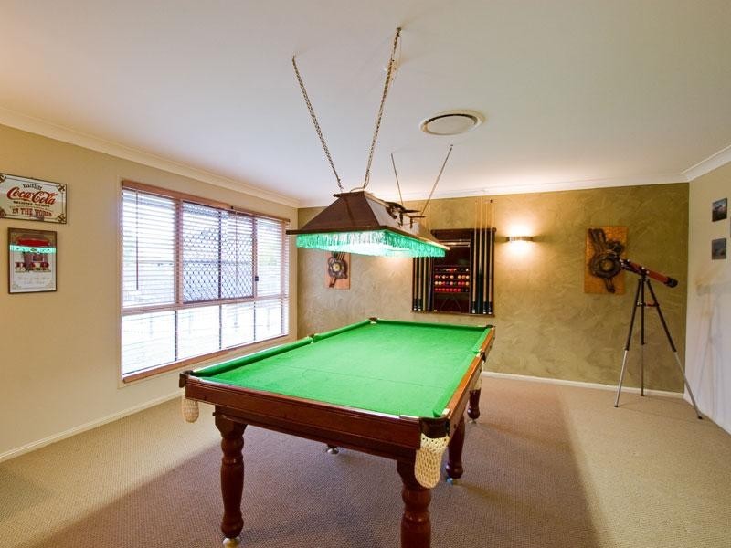 43 Edenbrooke Drive, Seventeen Mile Rocks QLD 4073