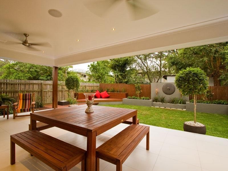 60 Graceville Avenue, Graceville QLD 4075