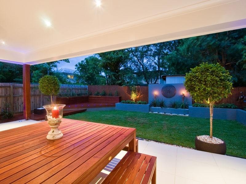 60 Graceville Avenue, Graceville QLD 4075