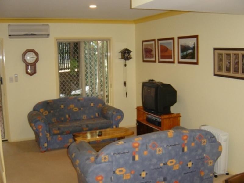 2/40 Yeronga Street, Yeronga QLD 4104