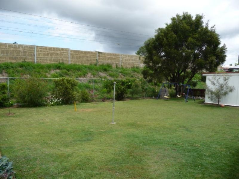 38 Walker Street, Corinda QLD 4075