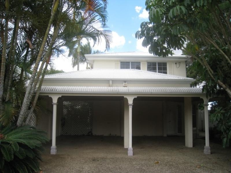 31 Kew Road, Graceville QLD 4075