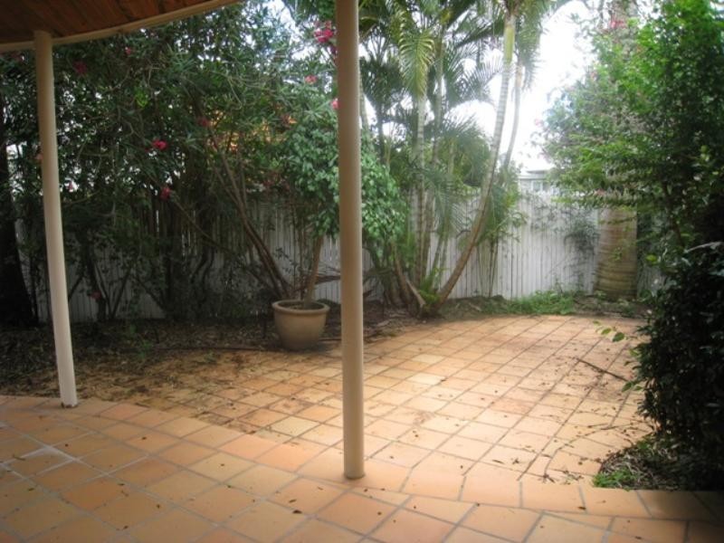 31 Kew Road, Graceville QLD 4075