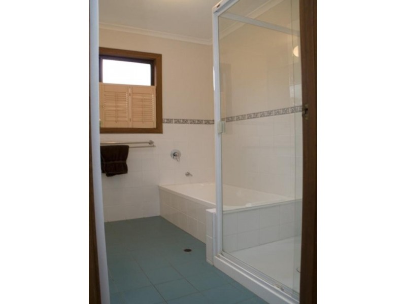 118 Fort Road, Oxley QLD 4075