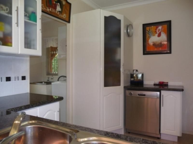 123 Graceville Avenue, Graceville QLD 4075