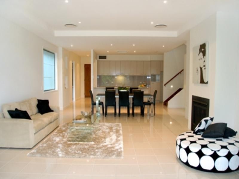 83 King Arthur Terrace, Tennyson QLD 4105