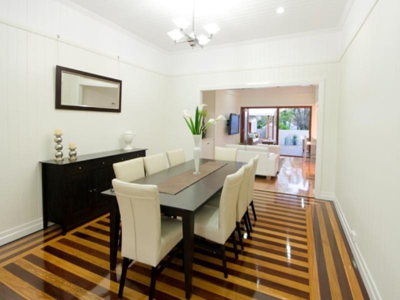 14 Dudley Street, Sherwood QLD 4075