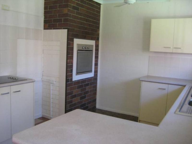 24 Deniven Street, Corinda QLD 4075