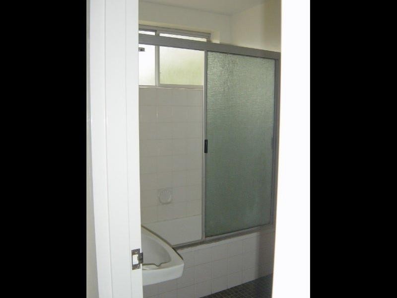 3/6 Pioneer Street, Toowong QLD 4066