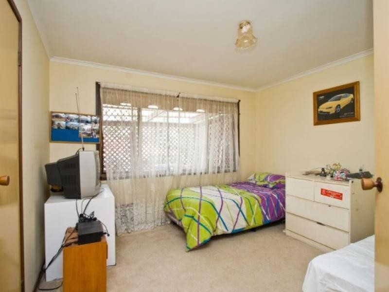38 Glen Ross Road, Sinnamon Park QLD 4073