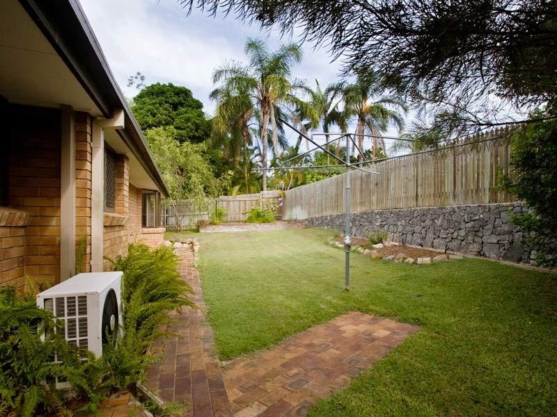 38 Glen Ross Road, Sinnamon Park QLD 4073