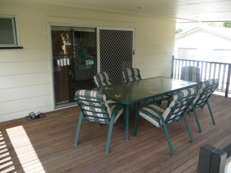 374 Cliveden Avenue, Corinda QLD 4075