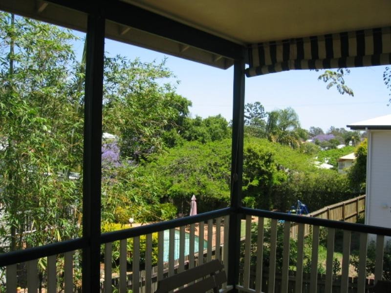 65 Lilly Street, Sherwood QLD 4075