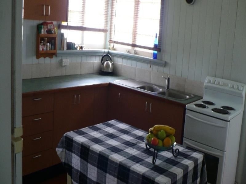 8 Hilda Street, Corinda QLD 4075