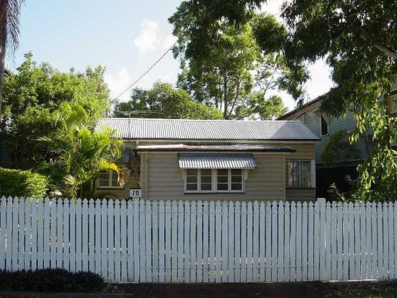 70 Chancellor Street, Sherwood QLD 4075