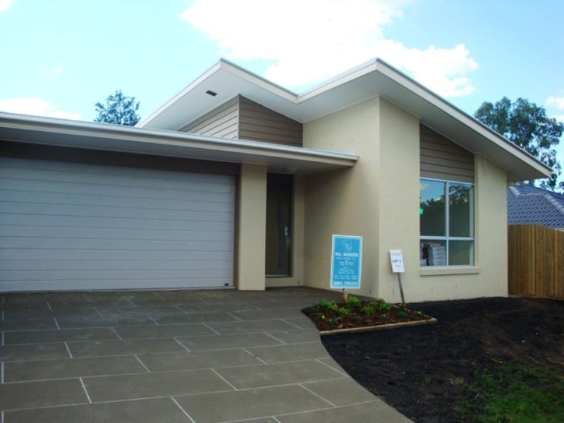 2 Sandi St (Off Portal Street), Oxley QLD 4075