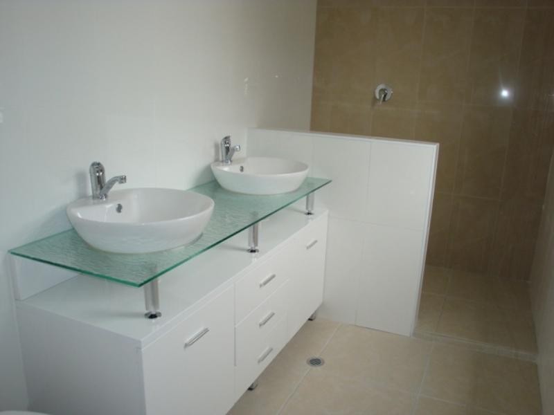 19 Graceville Avenue, Graceville QLD 4075