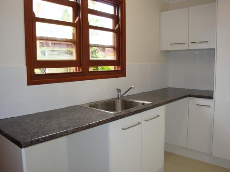 19 Graceville Avenue, Graceville QLD 4075