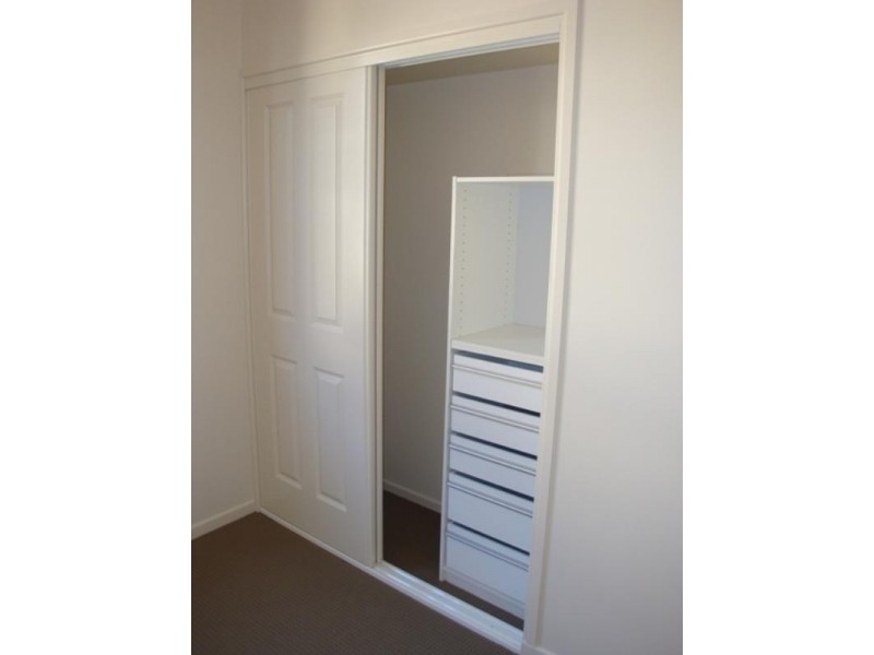 19 Graceville Avenue, Graceville QLD 4075