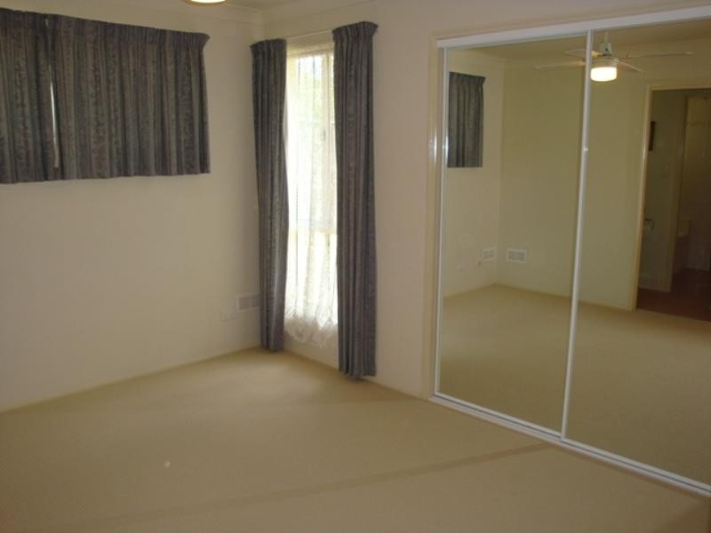 1/13 Pampling Street, Seventeen Mile Rocks QLD 4073
