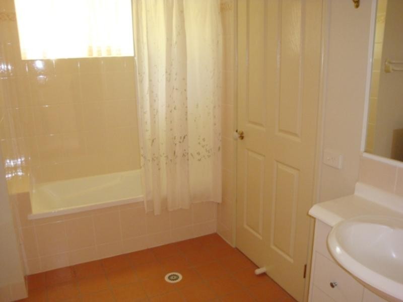 1/13 Pampling Street, Seventeen Mile Rocks QLD 4073