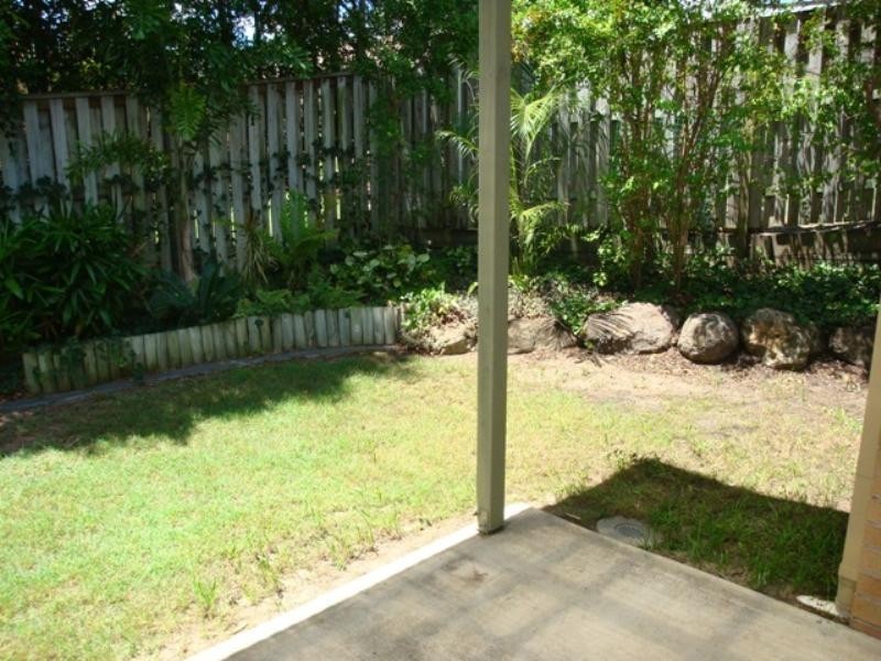 1/13 Pampling Street, Seventeen Mile Rocks QLD 4073