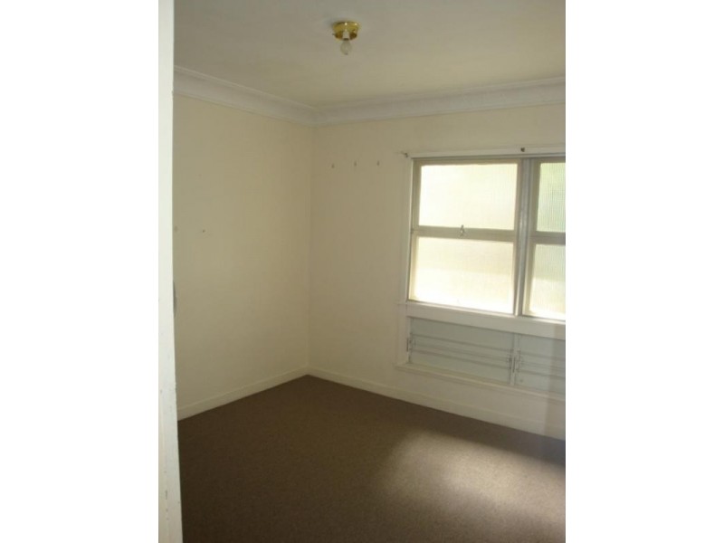 8 Bridge Street, Chelmer QLD 4068